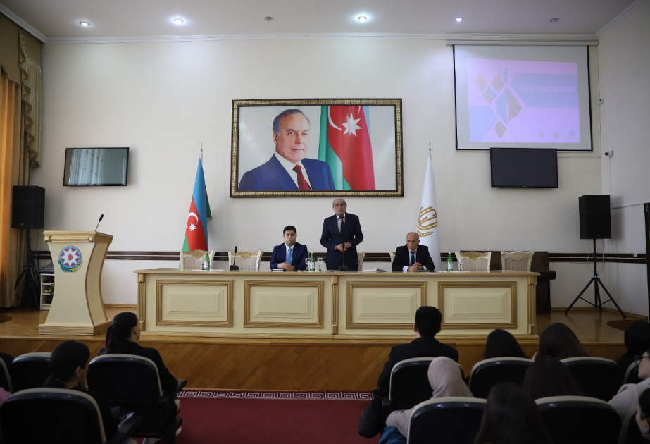 GDU-nun tələbələri könüllülük fəaliyyəti haqqında maarifləndiriliblər