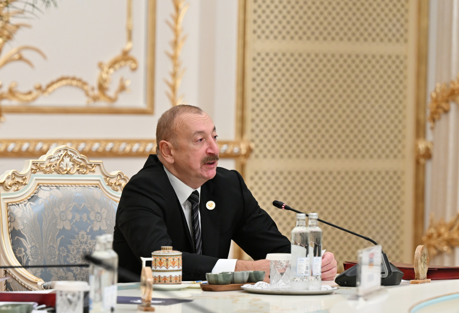 Le président Aliyev parle du développement de Latchine lors de la réunion du Conseil des chefs d’État de la CEI