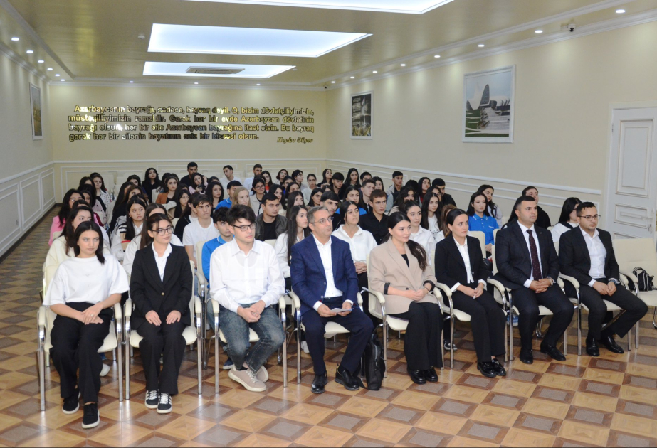 “Milli Mətbuat 150 – Rəqəmsal erada gənclər və media savadlılığı” layihəsi çərçivəsində Sabirabad və Ağcabədidə gənclərlə görüş keçirilib