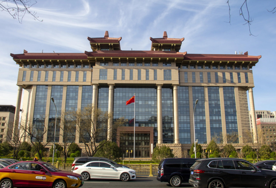 China to charge special port fees on U.S. ships