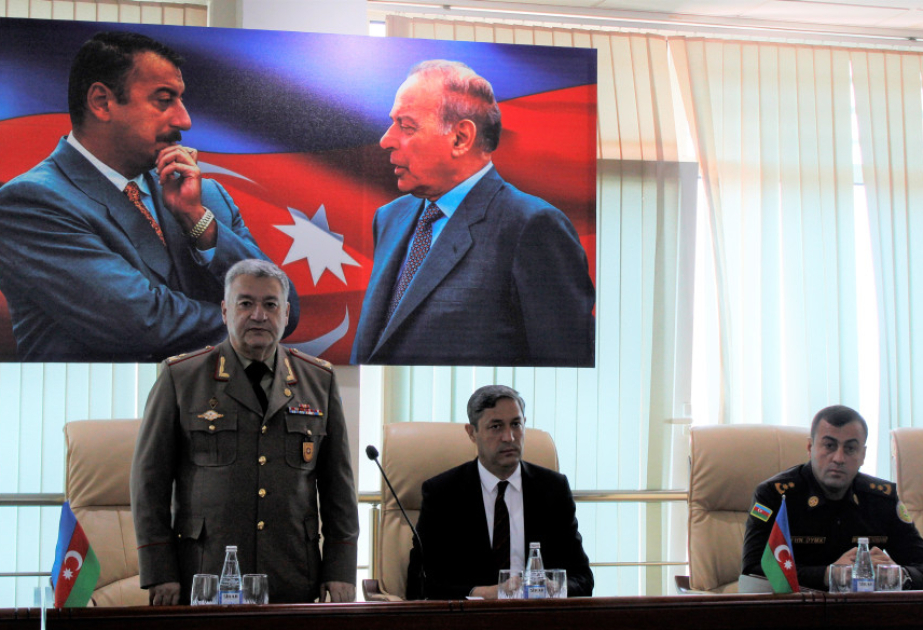 Azərbaycan yanğınsöndürənlərinin peşə bayramı qeyd olunub