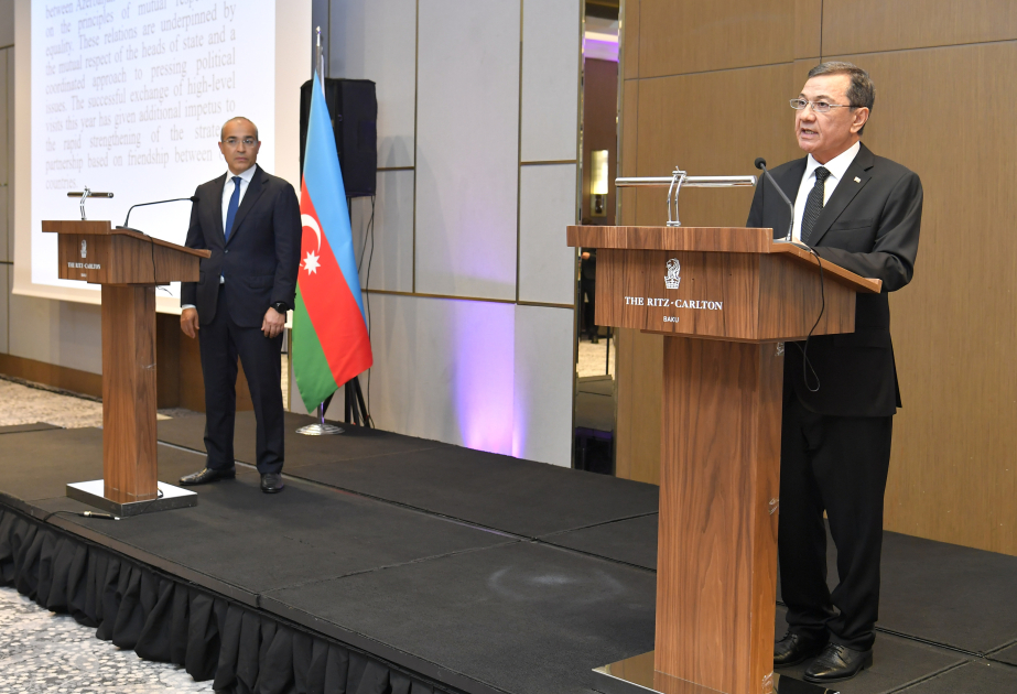 Offizieller Empfang zum Nationalfeiertag Turkmenistans in Baku