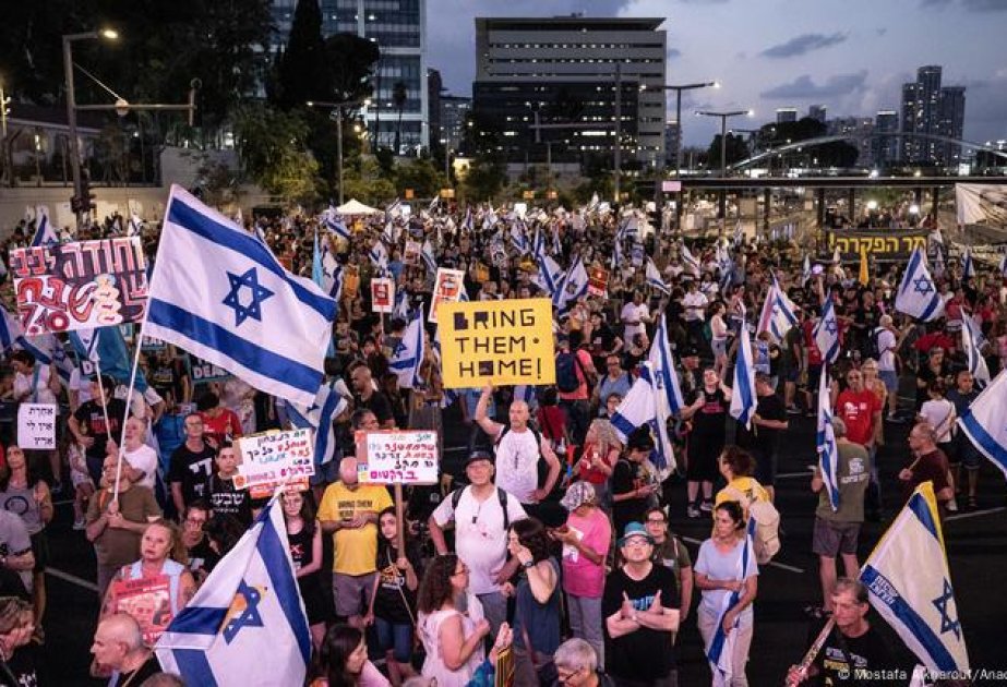 Minlərlə israilli Təl-Əvivdə həmvətənlərinin azad olunmasını gözləyir