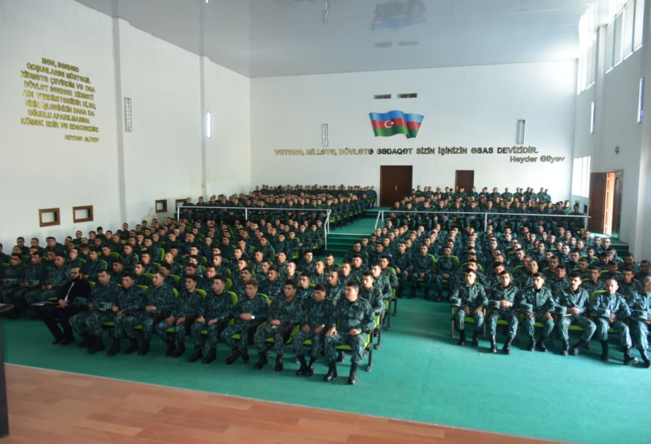 DSX-nin hərbi hissəsində maarifləndirici tədbir keçirilib