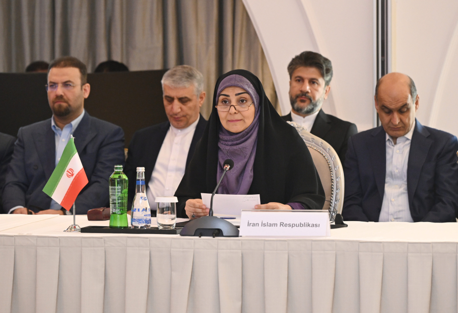 وزيرة إيرانية: إيران تستهدف نقل 15 مليون طن عبر ممر الشمال والجنوب حتى 2030م