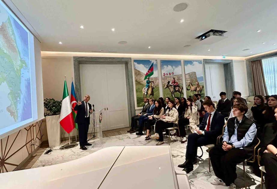 Azerbaijan’s Cultural Center in Rome hosts LUISS Political Science Students