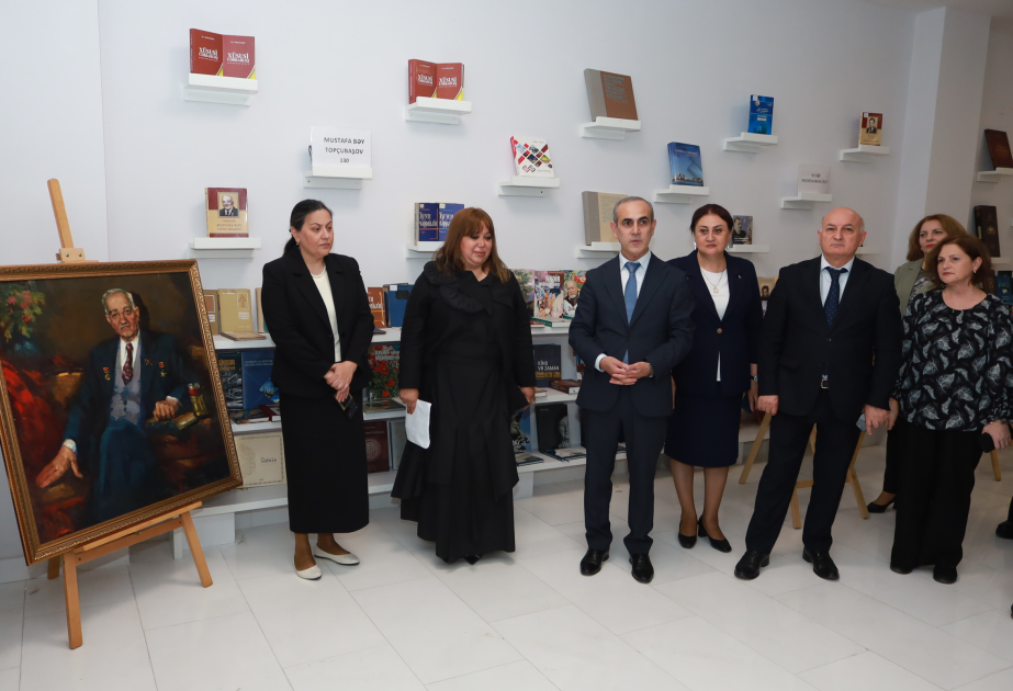 MEK-də akademik Mustafa bəy Topçubaşovun 130 illiyinə həsr olunmuş sərgi keçirilib
