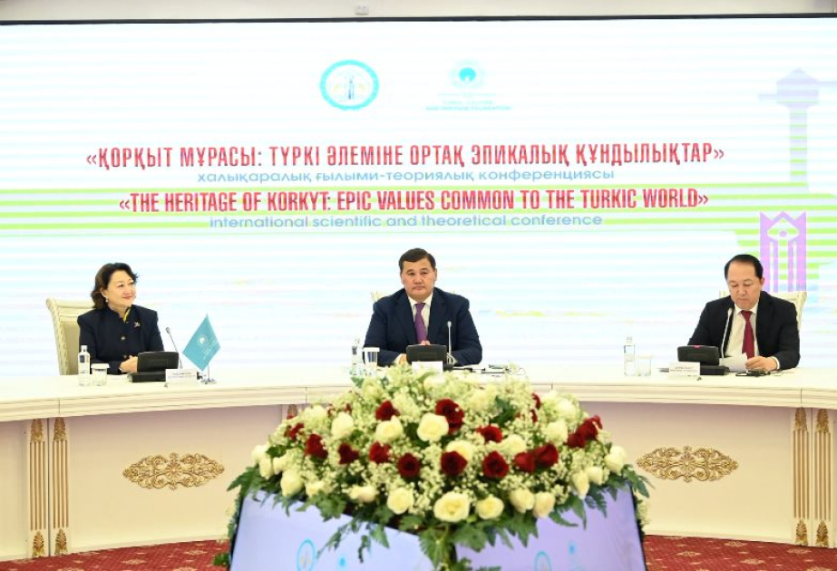 Folklor İnstitutunun direktoru Qazaxıstanda beynəlxalq konfransda çıxış edib