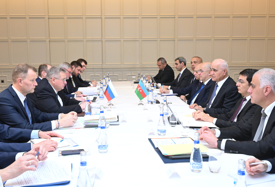Viceprimeros ministros de Azerbaiyán y Rusia se reúnen en Bakú