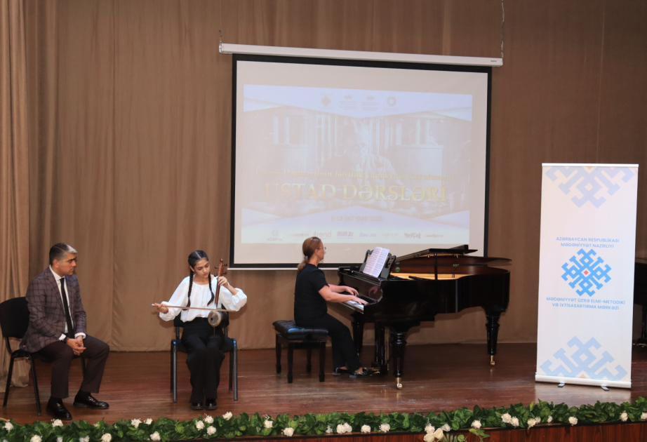 Üzeyir Hacıbəylinin 140 illiyinə həsr olunan ustad dərsləri davam edir