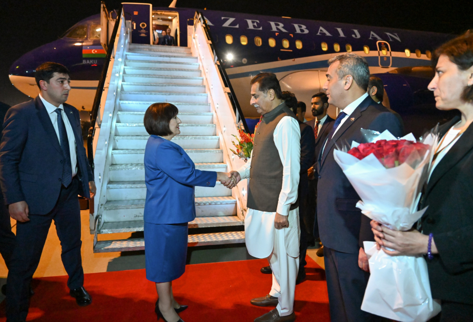 国民议会议长萨黑巴·加法罗娃抵达巴基斯坦伊斯兰共和国进行工作访问