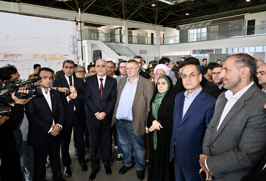 Les délégations azerbaïdjanaise, iranienne et russe inspectent les infrastructures du corridor international de transport Nord-Sud à Astara