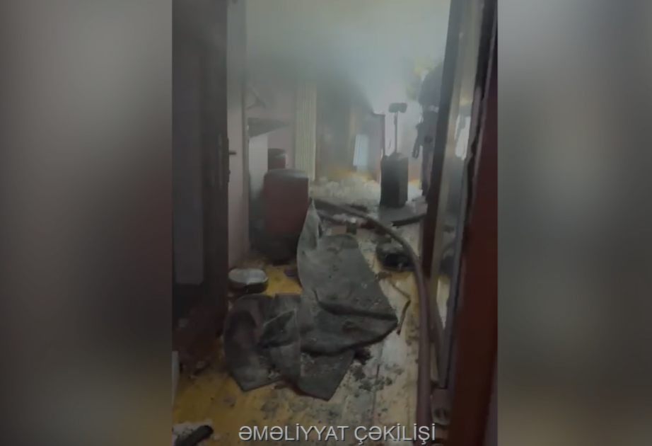 Bakıda fərdi yaşayış evində yanğın baş verib, xəsarət alanlar var