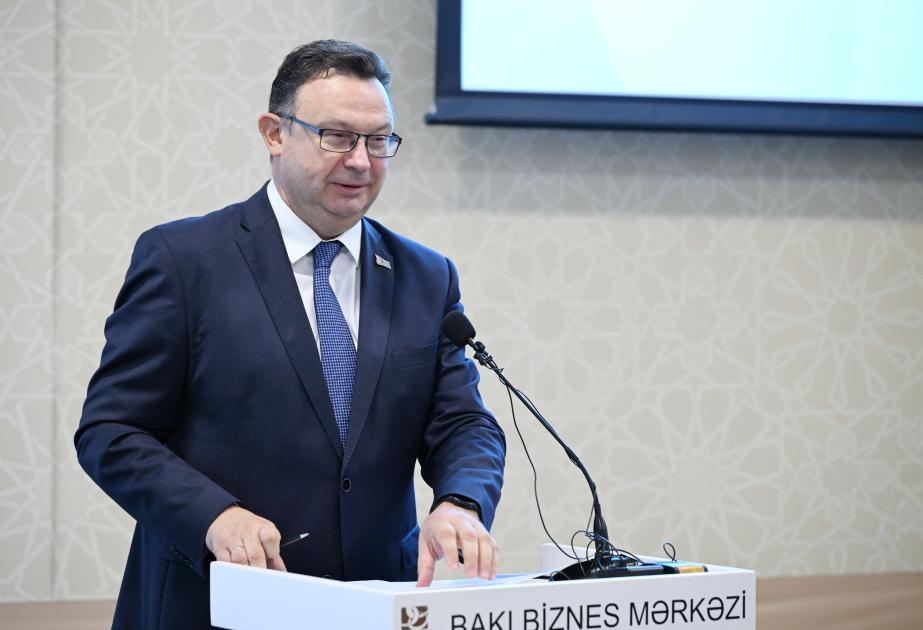 أذربيجان وبيلاروس تسعيان إلى تأسيس مشروع صناعي دولي