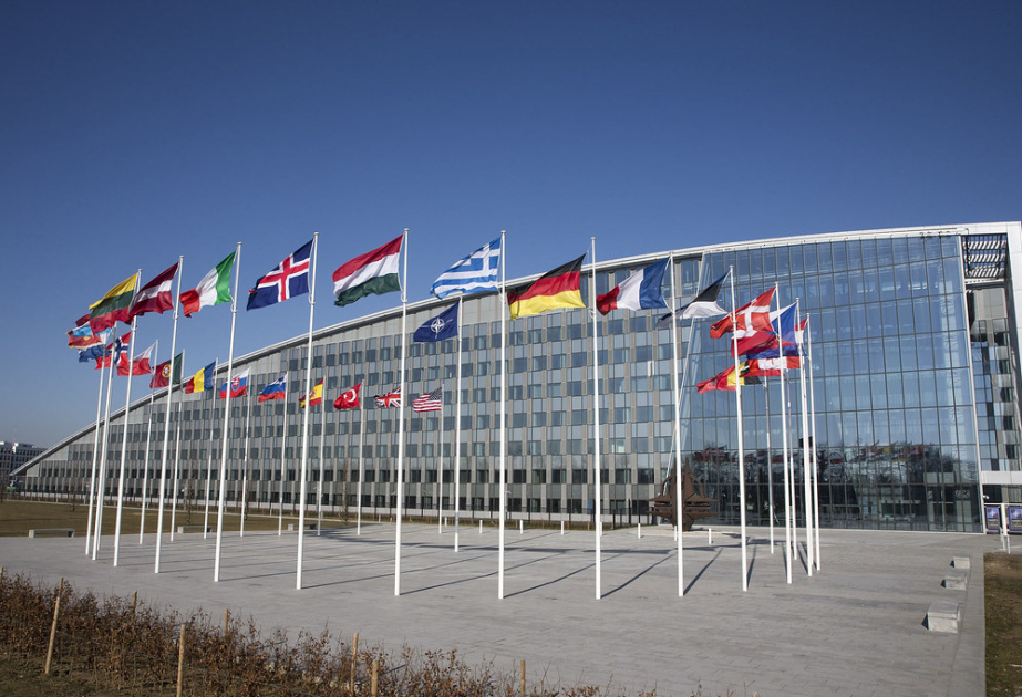 اجتماع وزراء دفاع الناتو يعقد في بروكسل