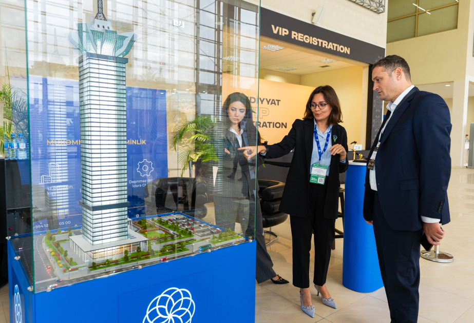 ®  FMG Ağdamın ilk yaşayış kompleksi və Cənubi Qafqazın ən hündür göydələni ilə BakuBuild sərgisində