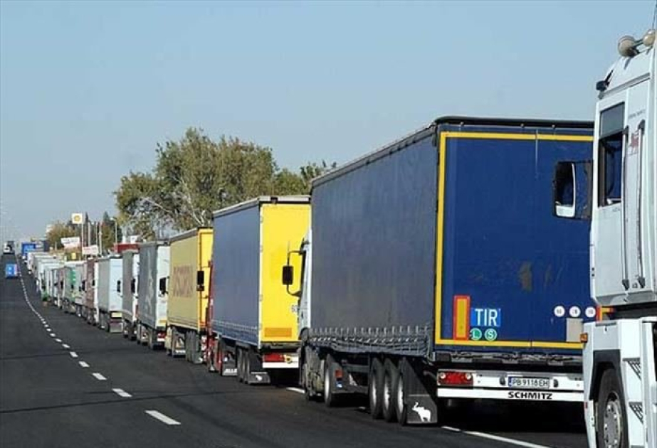 Muxtar respublikanın nəqliyyat sektorunda 5 milyon 409 min ton yük daşınıb