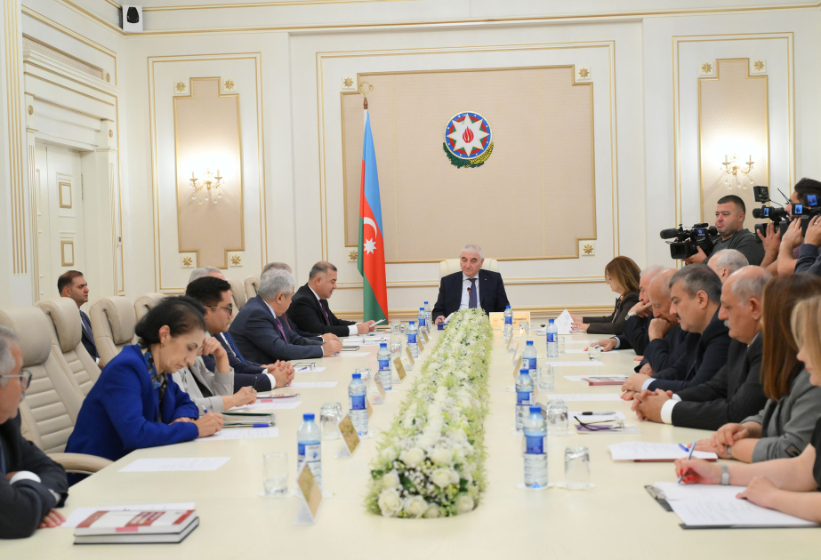 Azerbaijan’s Central Election Commission convenes for meeting