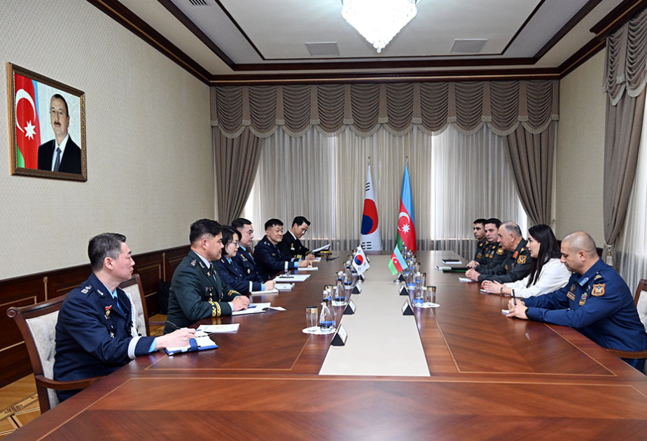 Aserbaidschan und Korea erörtern militärische Zusammenarbeit