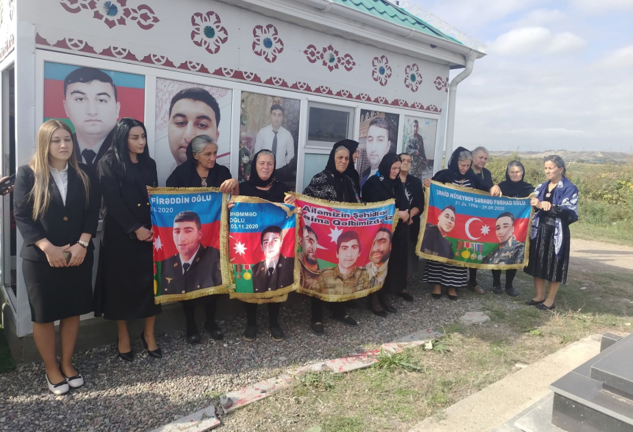 Füzulidə şəhidlərin xatirəsi anılıb, məzarları ziyarət olunub