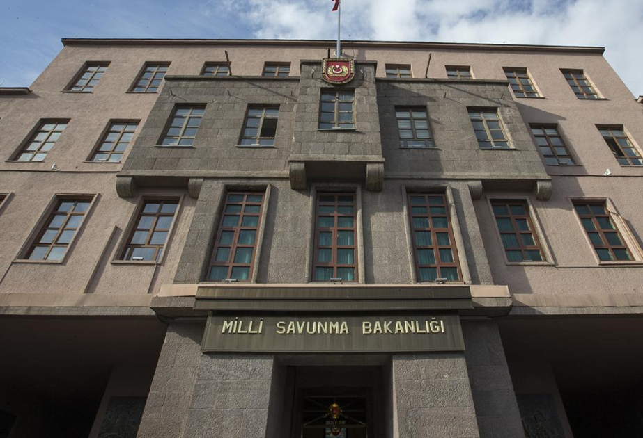 Türkiyənin Milli Müdafiə Nazirliyi Azərbaycanı Müstəqilliyin Bərpası Günü münasibətilə təbrik edib