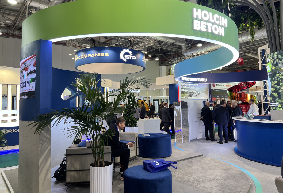 ®  Holcim Azerbaijan представляет «зеленые продукты» на международной строительной выставке BakuBuild 2025