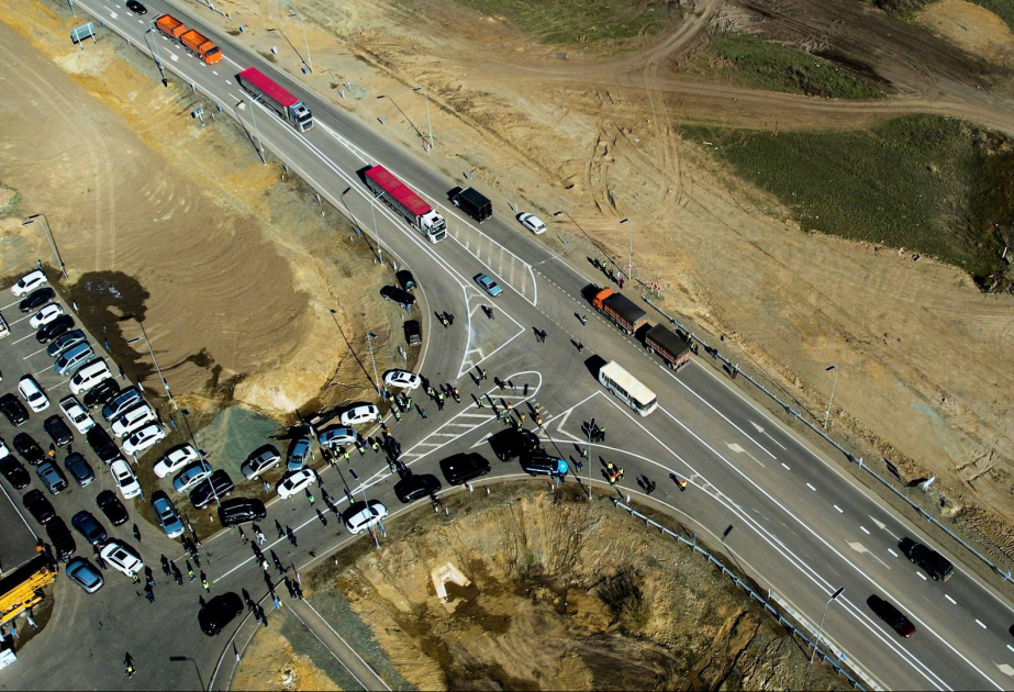 Новая магистраль связала центральные и восточные регионы Казахстана с Китаем