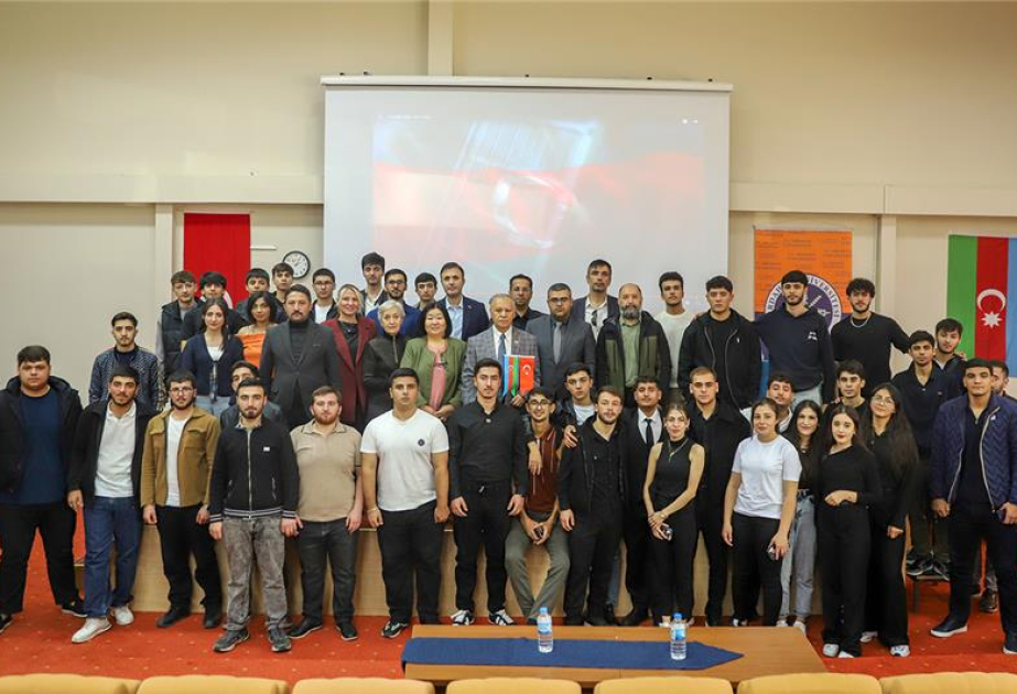 Türkiyənin Ərdəhan Universitetində Azərbaycanın Dövlət Müstəqilliyinin Bərpası Günü qeyd edilib