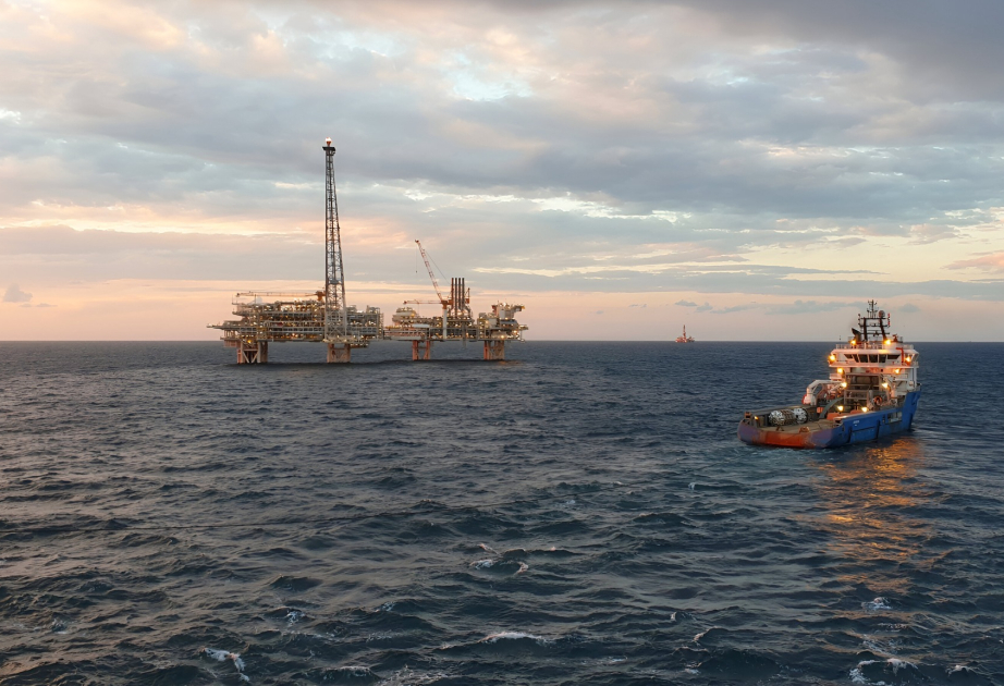 Le prix du pétrole azerbaïdjanais enregistre une forte baisse