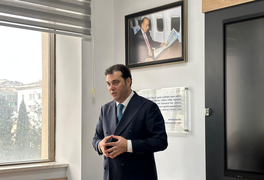 BDU-nun Jurnalistika fakültəsində Əməkdar jurnalist ilə görüş olub