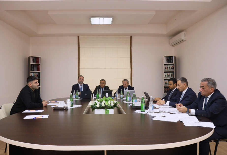 Nazir Rəşad Nəbiyev Zərdabda vətəndaşların müraciətlərini dinləyib