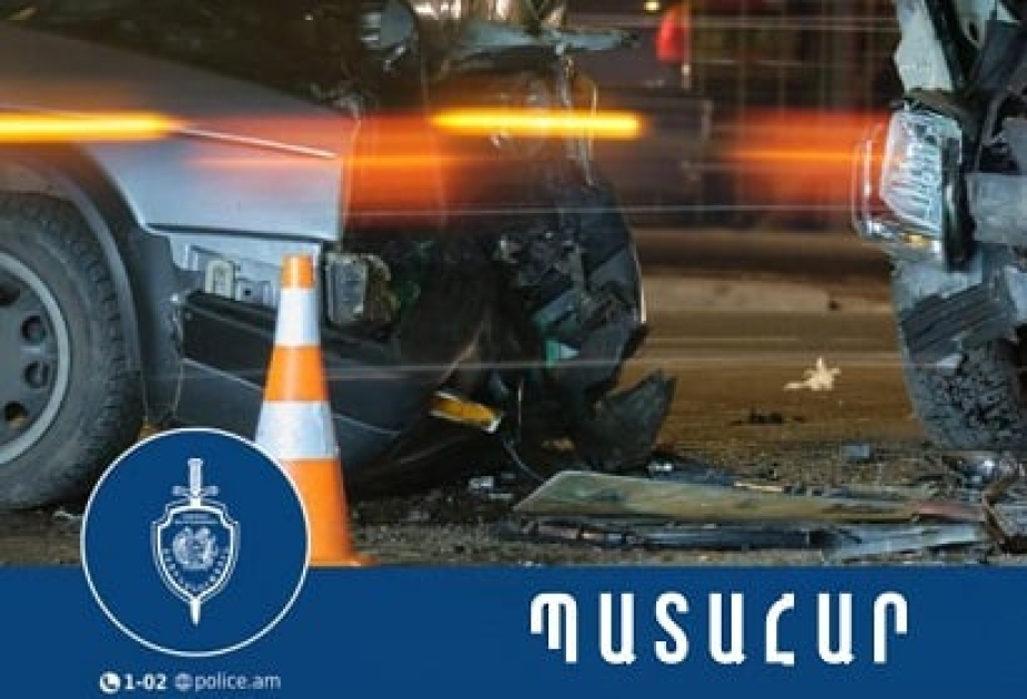 Ermənistanda mikroavtobus qəzaya uğrayıb, 10 nəfər yaralanıb