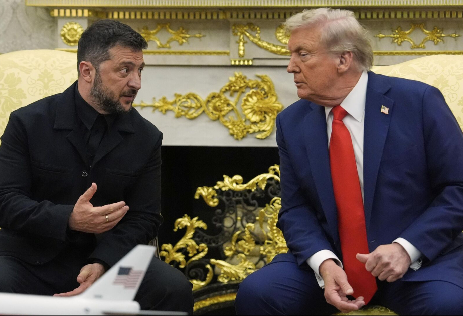 Media: Donald Tramp rusiyalı həmkarı ilə danışıqdan sonra Ukrayna barədə mövqeyini dəyişib
