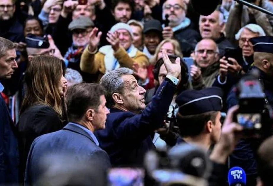 L'ancien président français Nicolas Sarkozy incarcéré à la prison de la Santé à Paris