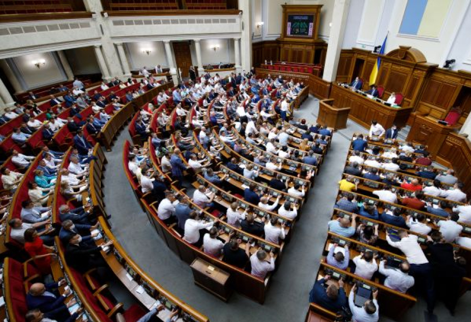 В Украине продлили военное положение и мобилизацию