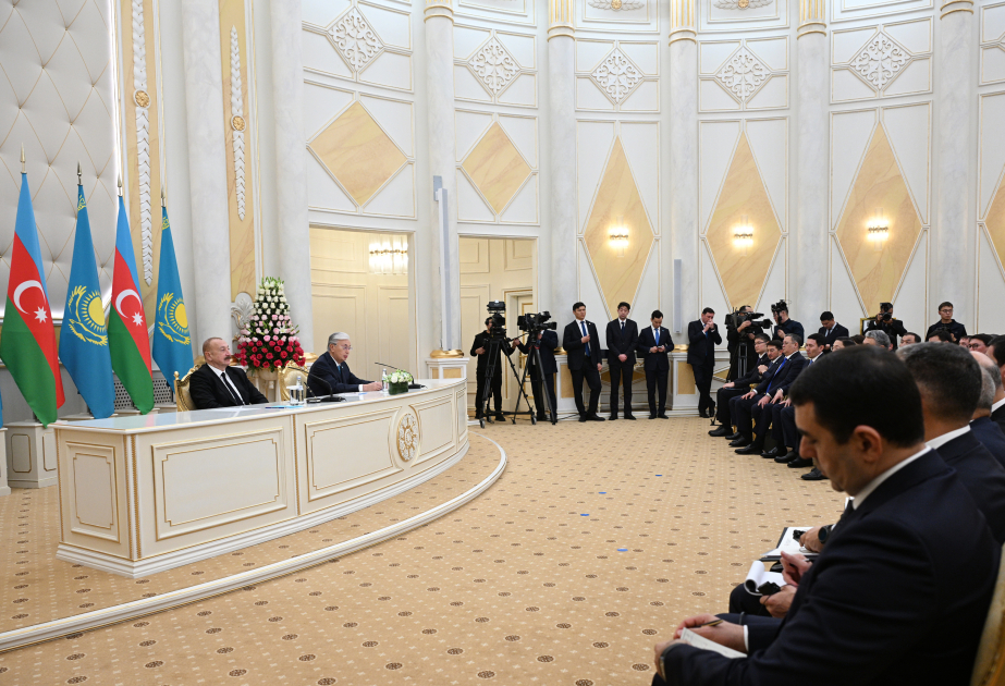 Präsident Ilham Aliyev und Präsident Kassym-Schomart Tokajew geben Presseerklärungen ab  AKTUALISIERT VIDEO