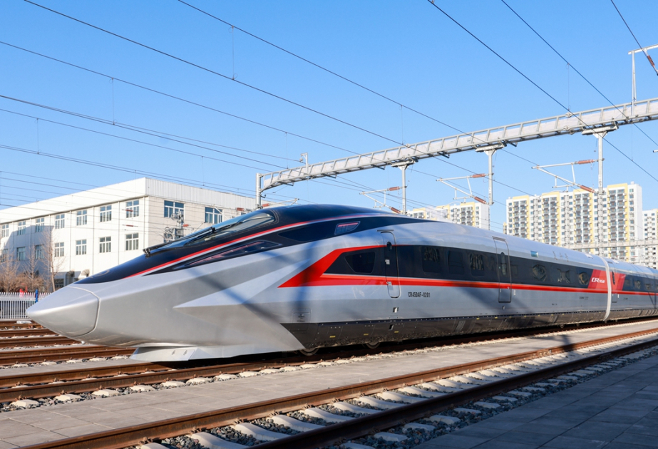 Chine: le train à grande vitesse le plus rapide au monde atteint 453 km/h lors de tests préalables à sa mise en service