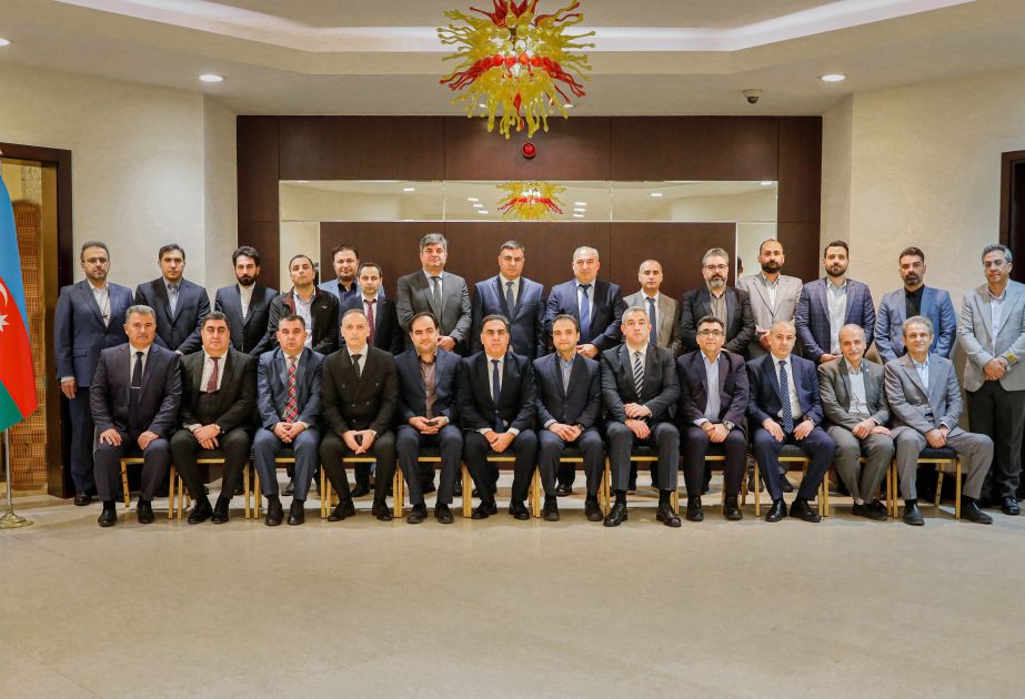Azerbaijani, Iranian Representatives Meet to Coordinate Mobile Communication Networks