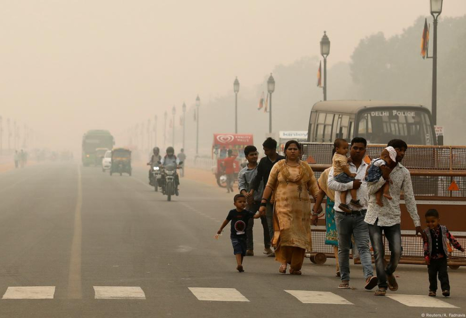 Delhi AQI remains 'very poor' 2 days after Diwali, other metros fare better