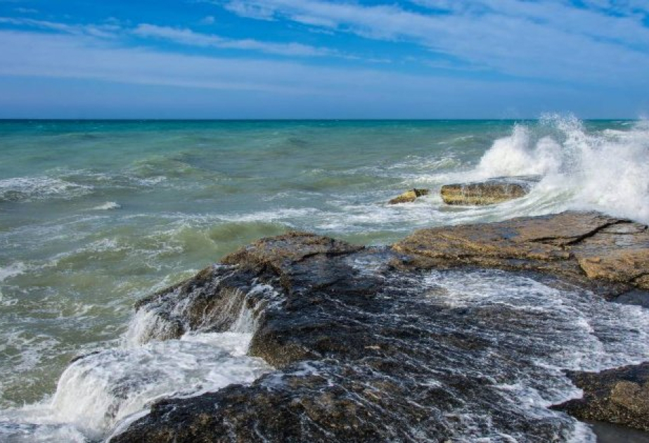 Kazakhstan, Azerbaijan advance toward laying green energy cable beneath Caspian Sea