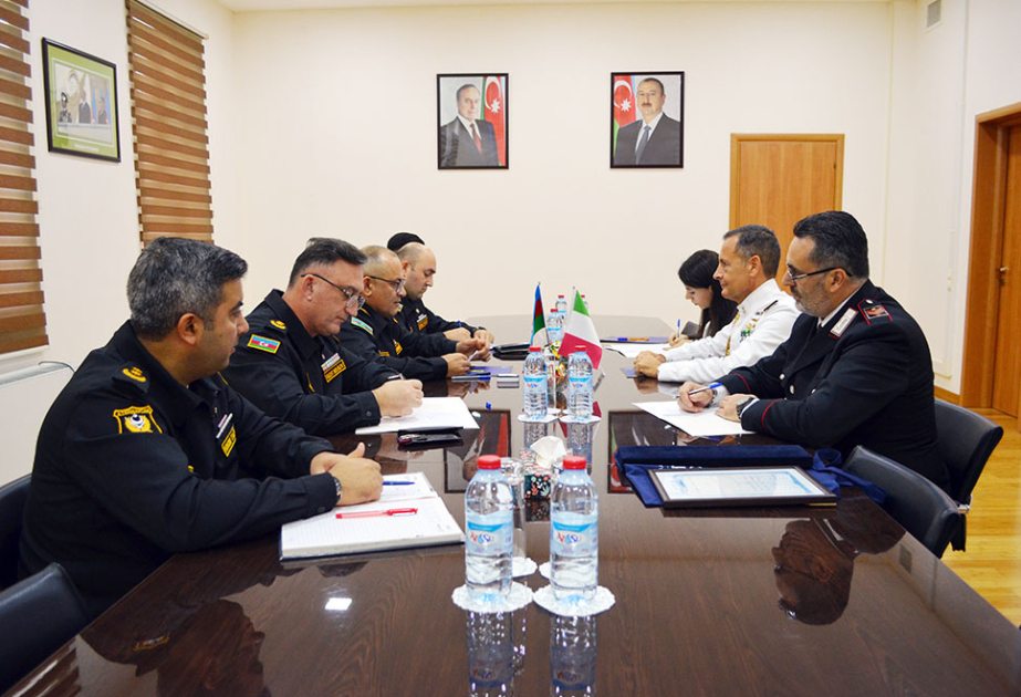 Azerbaijani Officer Awarded the "Students' Sword of Honour"
