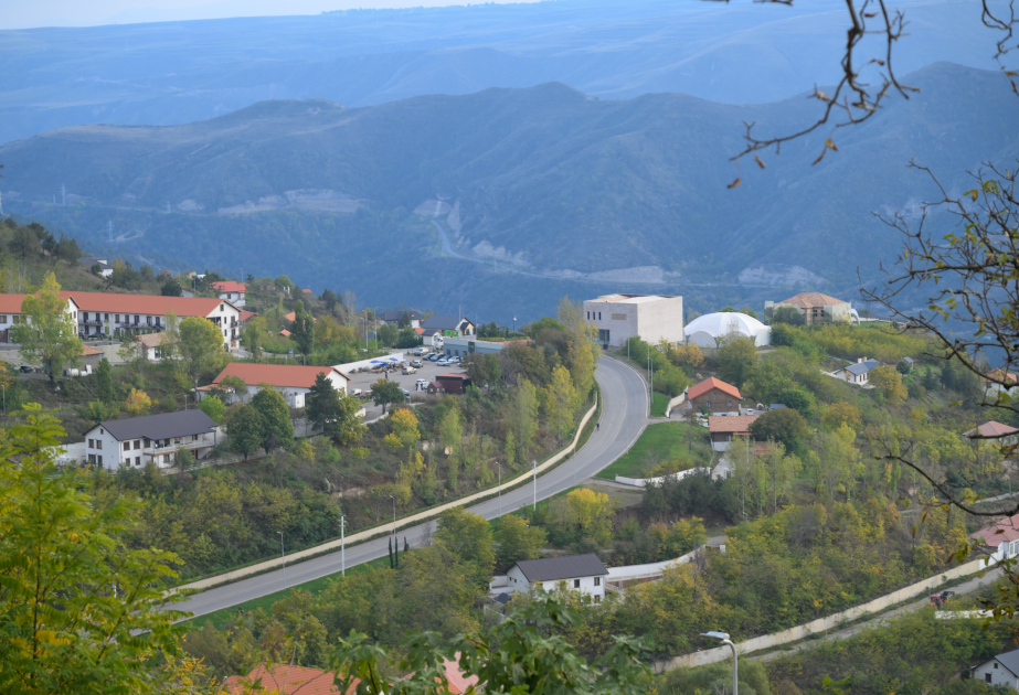 Zweitägige Reise internationaler Reisender nach Karabach und Ost-Sangesur endet