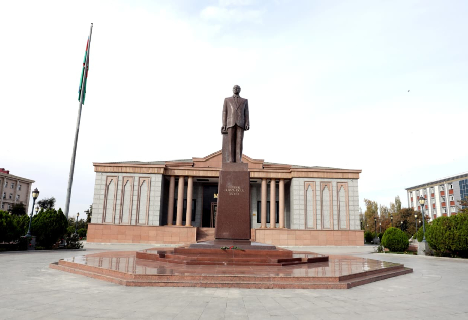 Səfərbərlik və Hərbi Xidmətə Çağırış üzrə Dövlət Xidmətinin rəisi Naxçıvanda səfərdədir