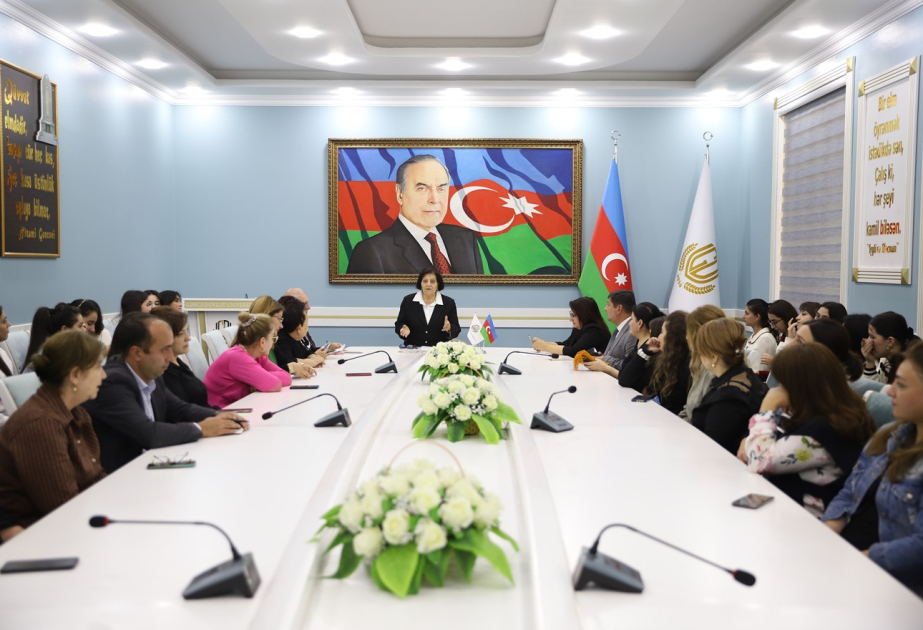 GDU-da “AMEA-nın 80 illik yubileyi”nə həsr olunan dəyirmi masa keçirilib