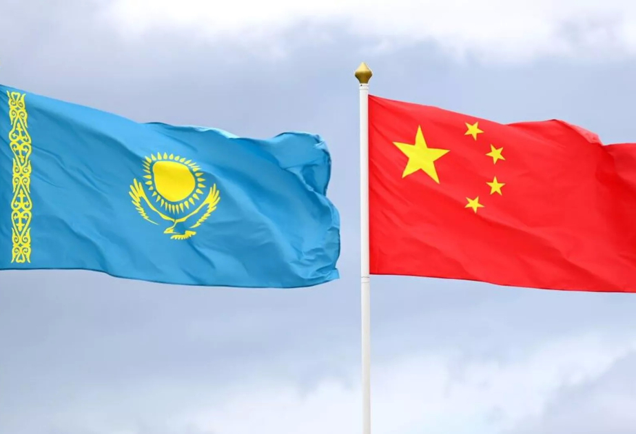 “China Energy” Qazaxıstanda günəş və külək elektrik stansiyalarının tikintisinə 1 milyard dollar sərmayə qoyur