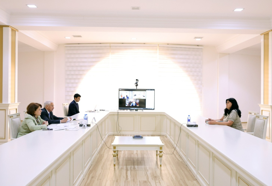 İqtisadiyyat nazirinin müavini Sahib Ələkbərov Salyanda vətəndaşlarla görüşüb