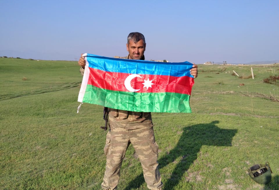 Görünməyən və görünən düşmənlə mübarizə: Qazi Niyaməddin Hüseynovun döyüş yolu