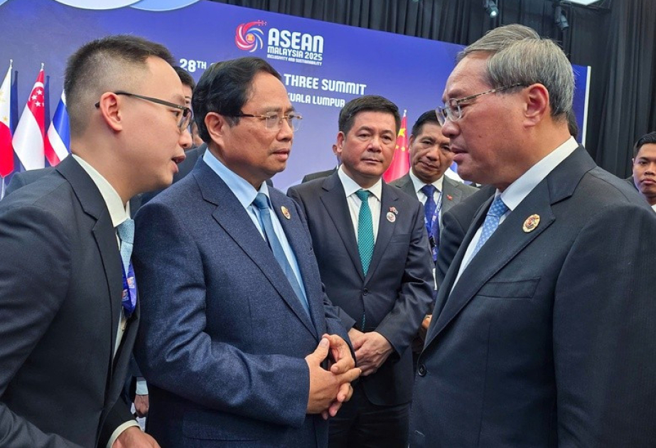 Vietnamese, Chinese government leaders meet in Kuala Lumpur