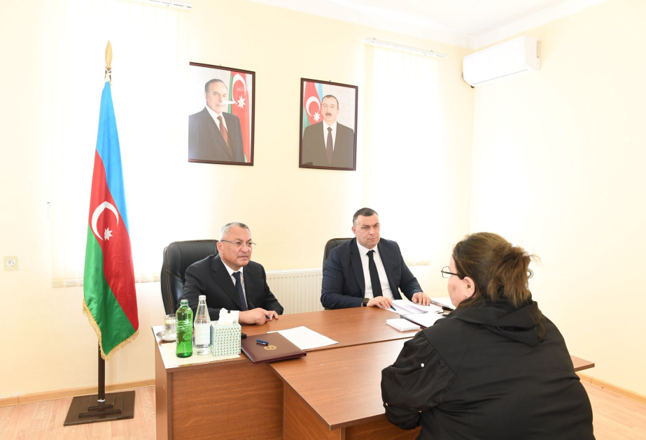 Kürdəmirdə keçmiş məcburi köçkünlərin müraciətləri dinlənilib