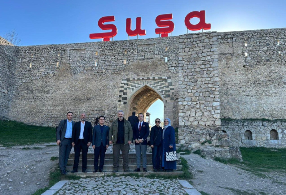 Türkiyə Parlamentinin deputatı Xankəndi və Şuşa şəhərlərində olub